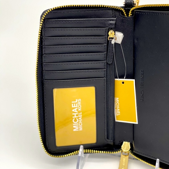 Michael Kors LG Flat MF Phone Case - Picture 4 of 7